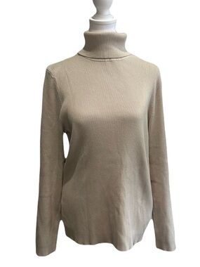 CHICOS Ribbed Turtleneck in Cool Beige